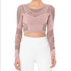 NWOT ALO Yoga Siren Long Sleeve - Small